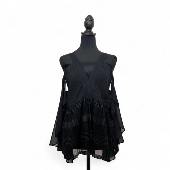 Off Shoulder Whimsy Goth Top - Picture 3 of 7